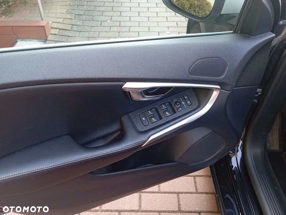 Volvo V40 - 14