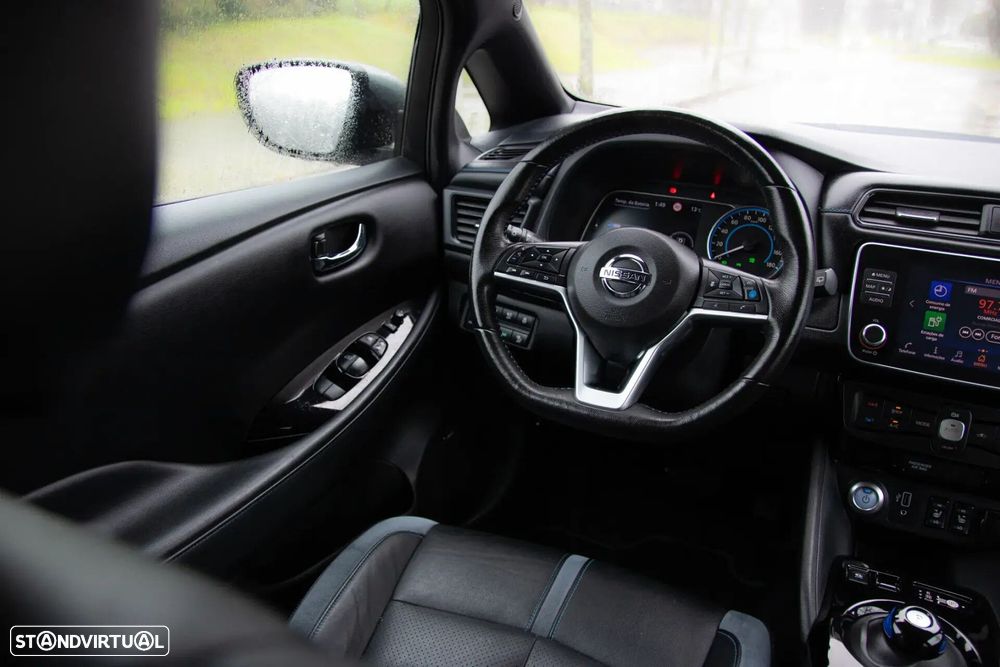 Nissan Leaf - 44
