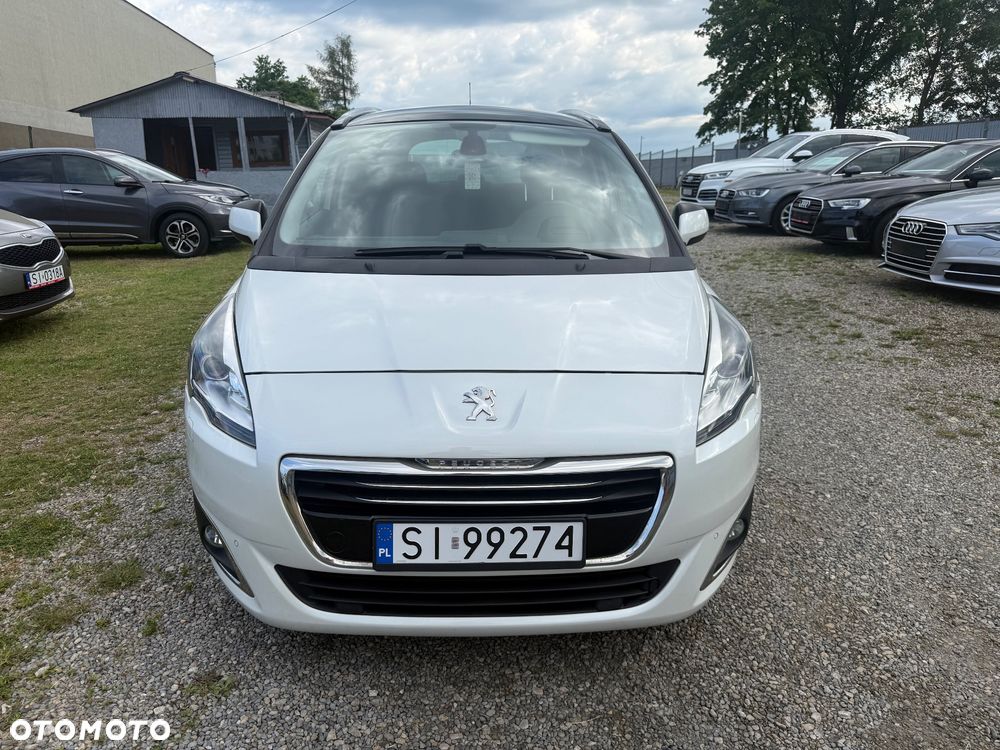 Peugeot 5008 - 9