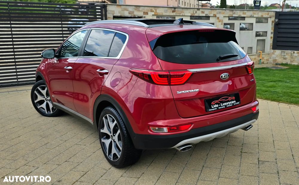 Kia Sportage 2,0 CRDI AWD Aut. GT Line - 4