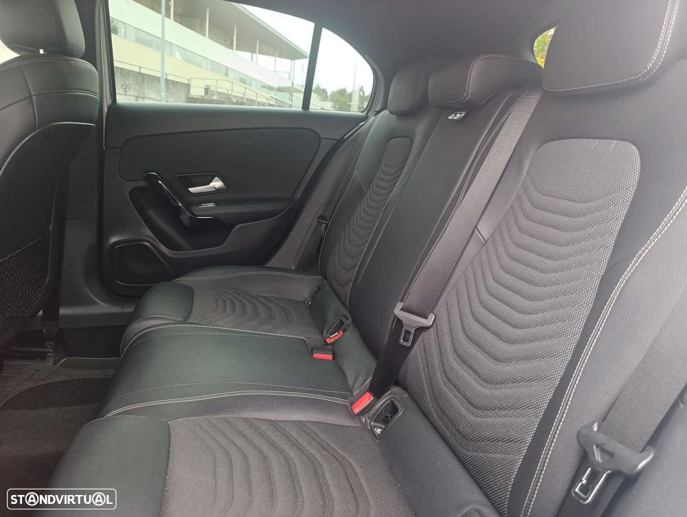 Mercedes-Benz A 180 d 7G-DCT - 6