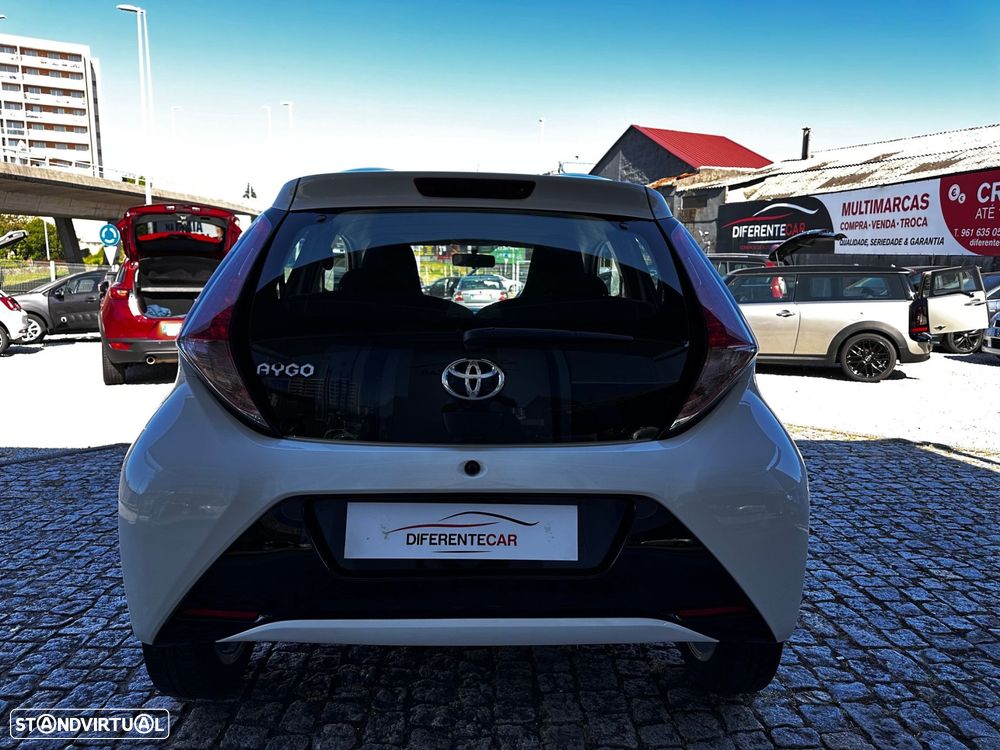 Toyota Aygo 1.0 X-Play Plus+X-Touch - 6
