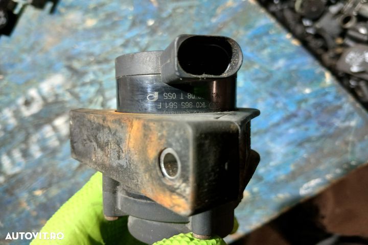 Pompa recirculare apa 1K0965561F 1K0965561F Volkswagen VW Golf 5 [200 - 4