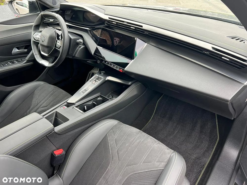 Peugeot 308 1.6 Hybrid PHEV GT Pack EAT8 - 11