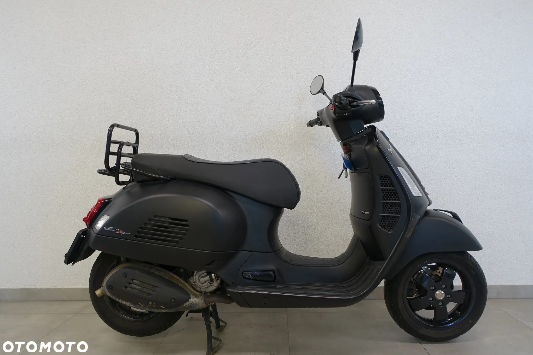 Vespa GTS - 3