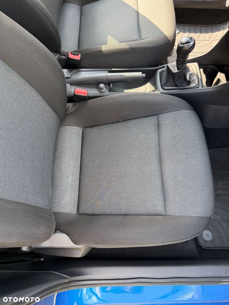 Skoda RAPID 1.0 TSI Style - 27