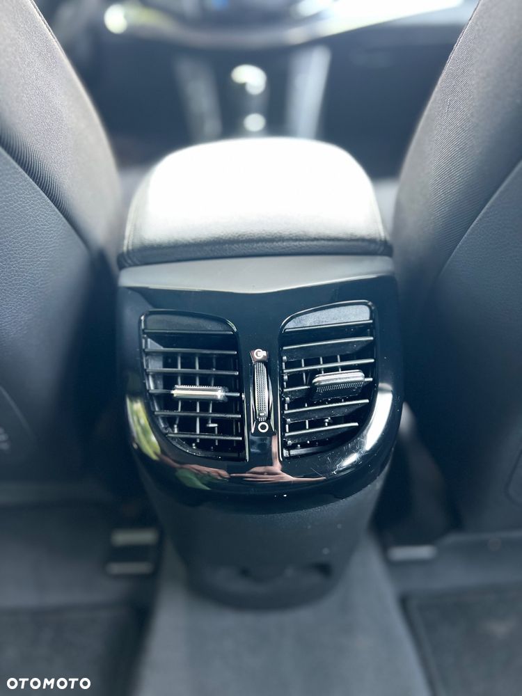 Hyundai i40 1.7 CRDi Automatik Premium - 37