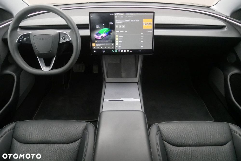 Tesla Model 3 - 8