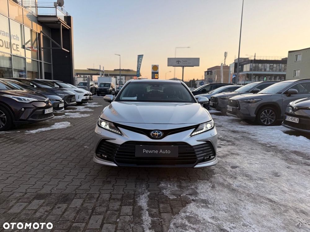 Toyota Camry 2.5 Hybrid Prestige CVT - 6