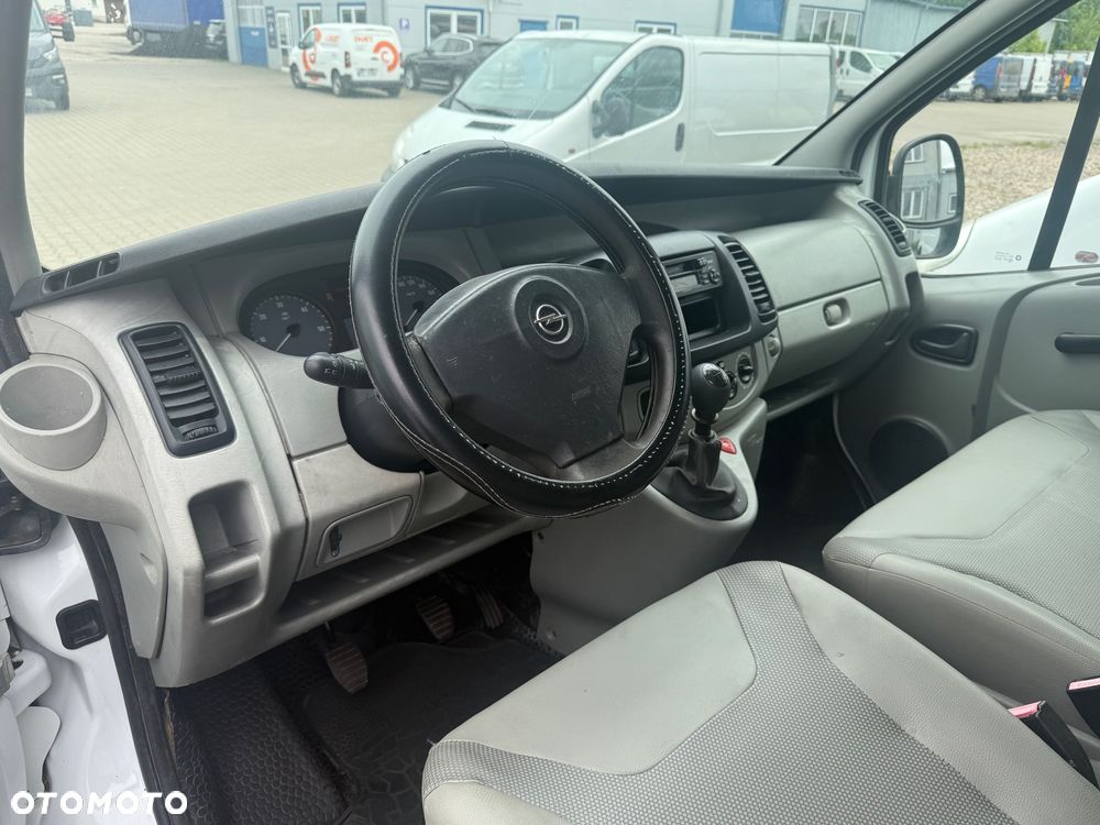 Opel Vivaro 2.0cdti z Niemiec Hak - 5