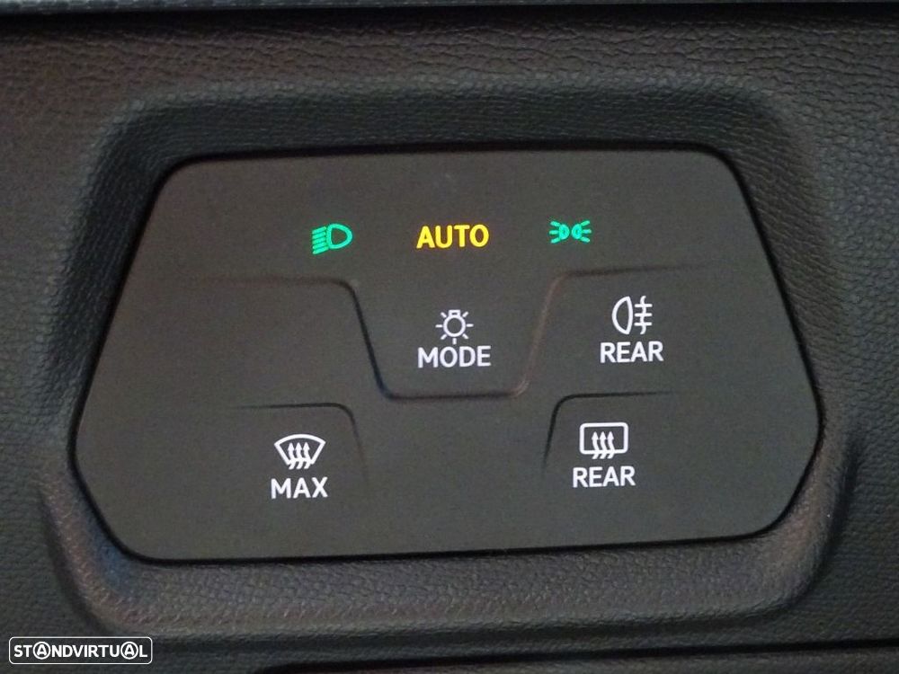 SEAT Leon ST 1.0 TSI Style - 11