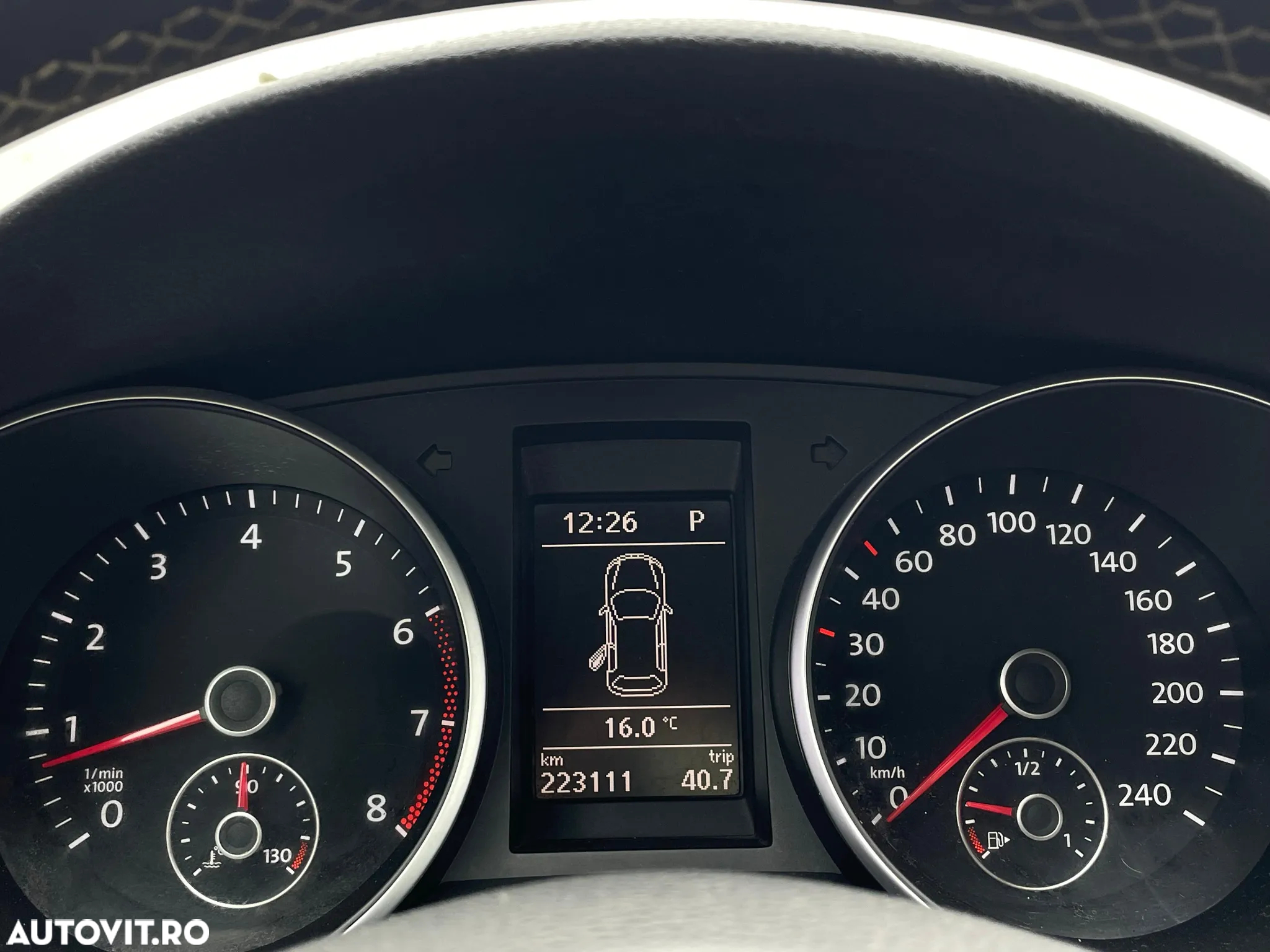 Volkswagen Golf 1.2 TSI DSG MATCH - 31