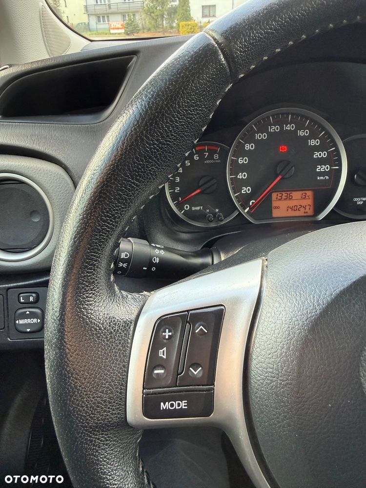 Toyota Yaris 1.33 Prestige - 14