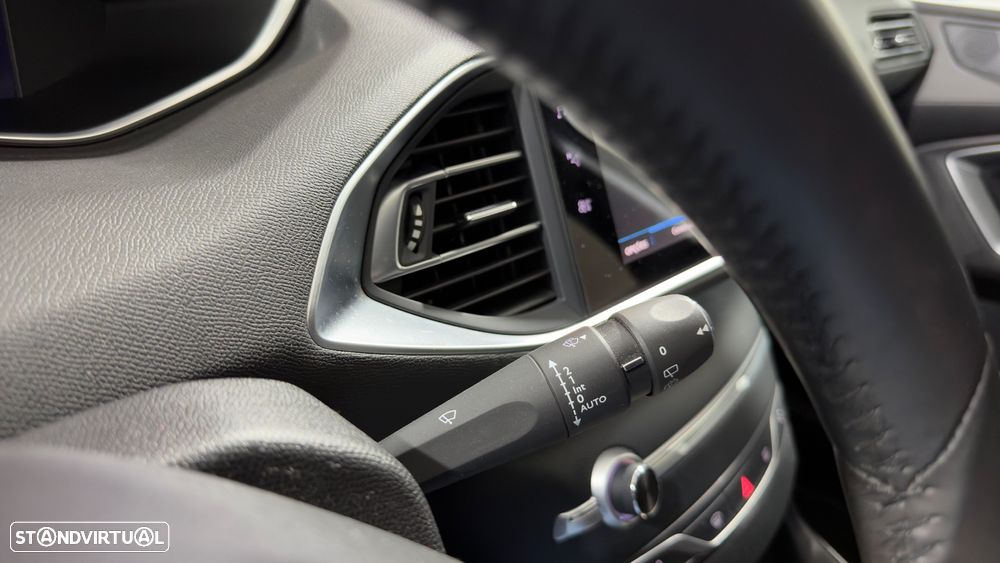 Peugeot 308 PureTech 130 Allure - 21
