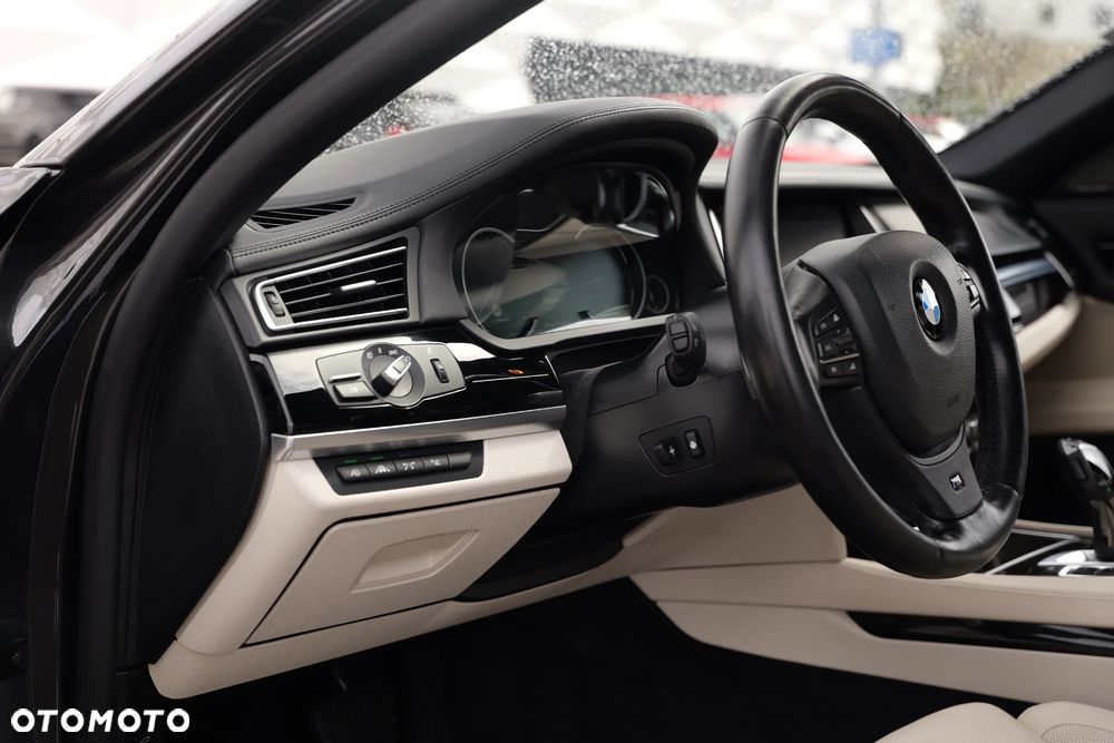 BMW Seria 7 750Ld xDrive Blue Performance Edition Exclusive - 31