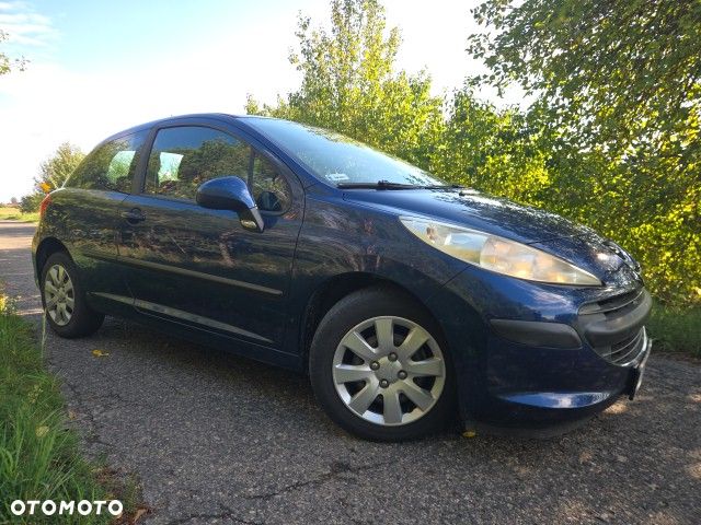 Peugeot 207 1.4 16V Trendy - 2