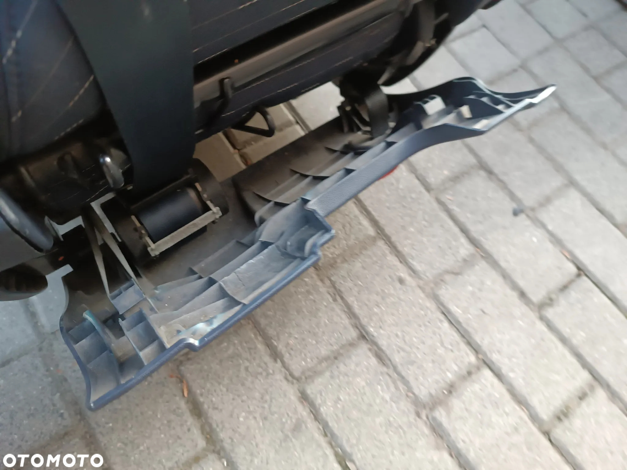 Renault Espace IV 4 (2003-2005) siedzenie fotel tył tylny lewy prawy 2 II 3 III rząd - 9