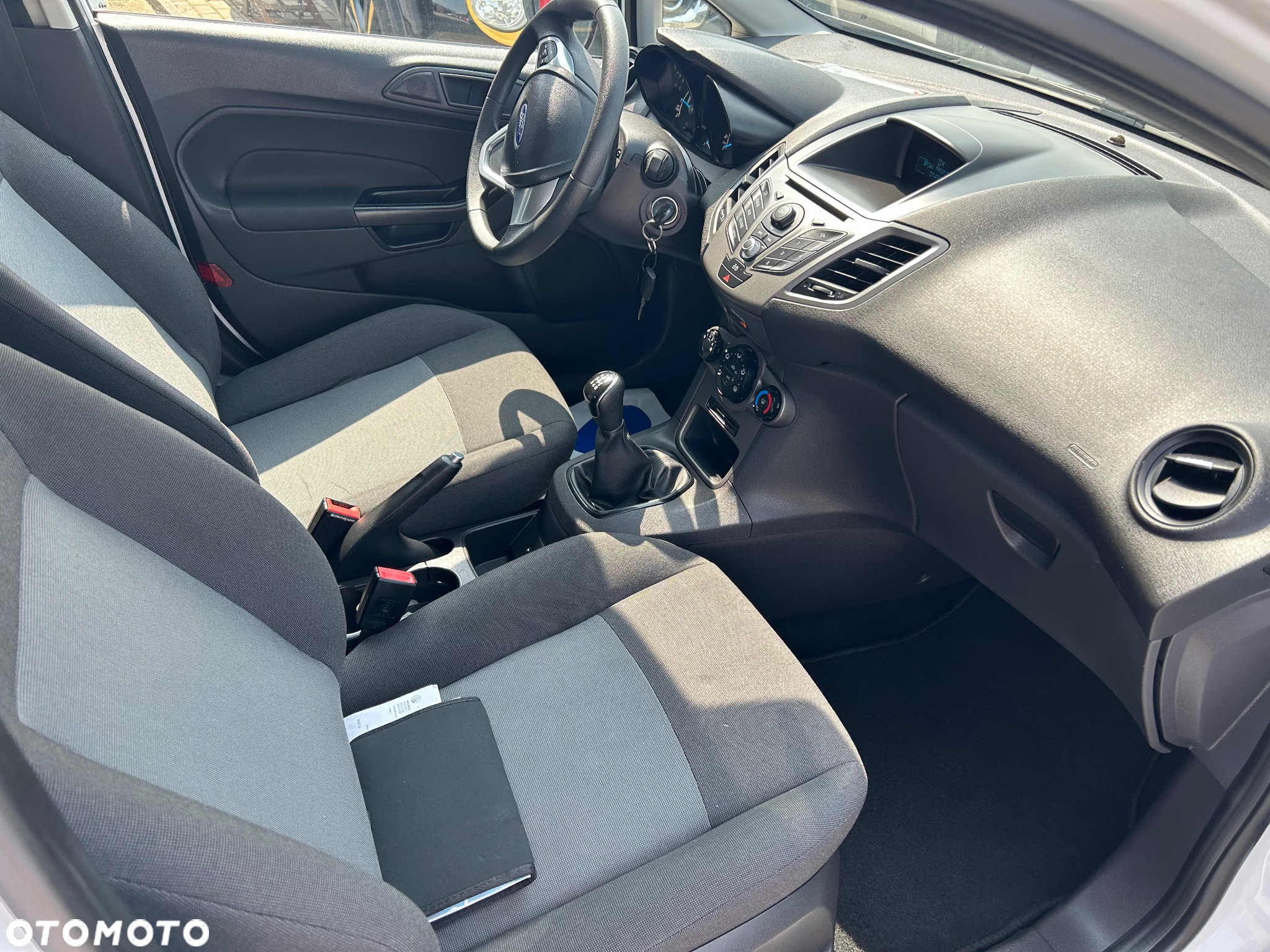 Ford Fiesta 1.25 Ambiente - 10
