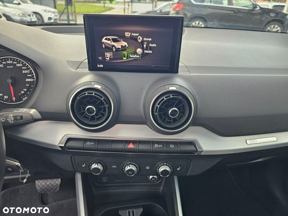 Audi Q2 1.4 TFSI CoD Sport S tronic - 24