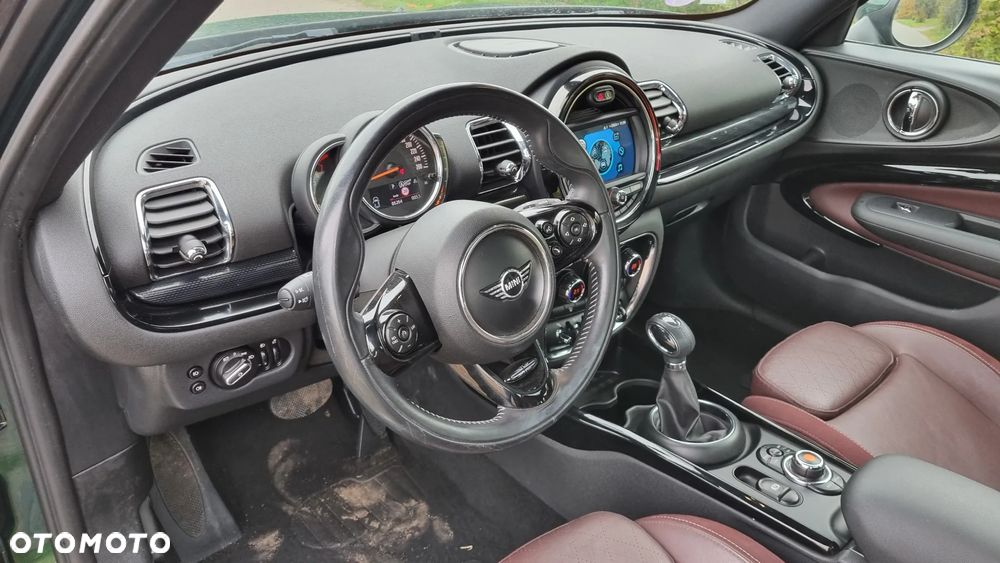 MINI Clubman One Essential Trim - 28