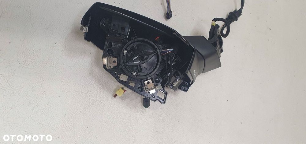 lusterko elektryczne prawe audi q7 ii 4m1 4m1857410ak 15 pin - 3