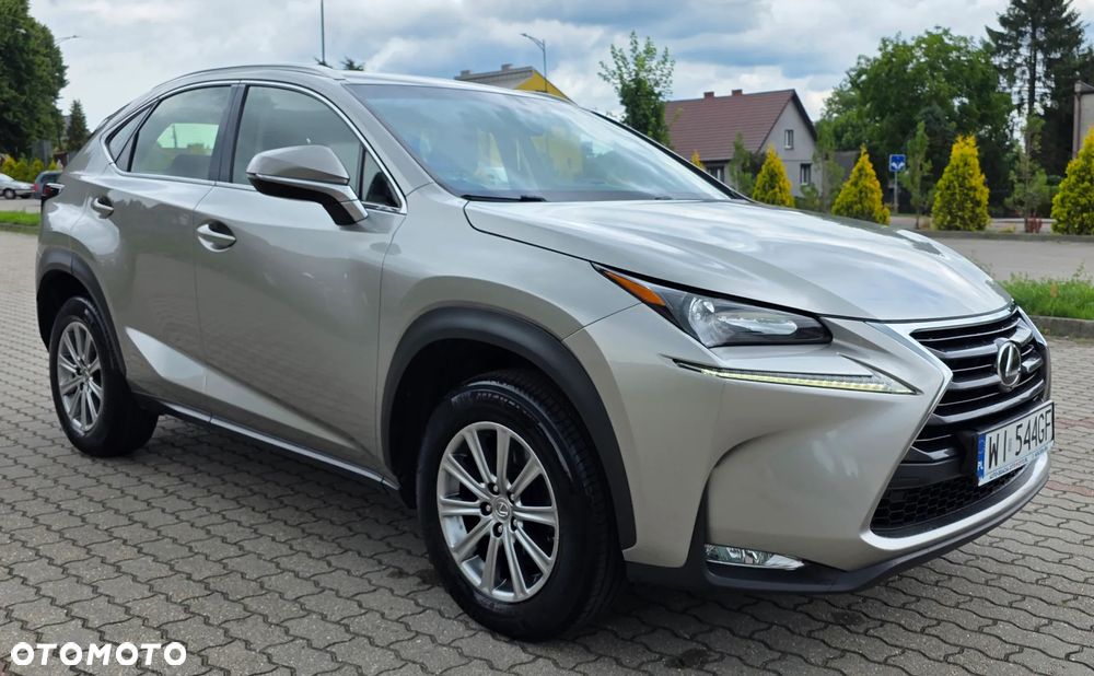 Lexus NX 200t Elite AWD - 4