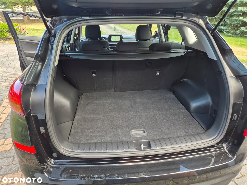 Hyundai Tucson 1.6 GDi 2WD Pure - 32