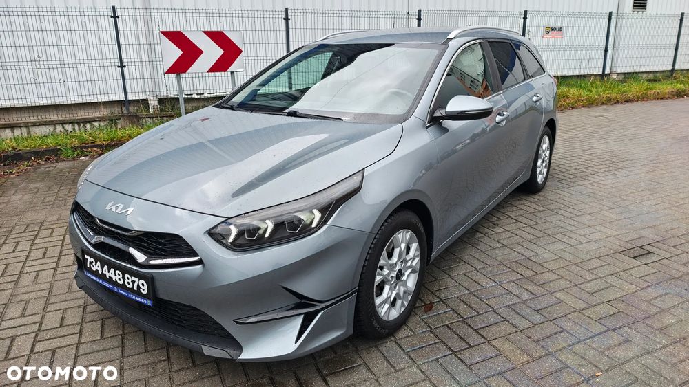 Kia Ceed - 1