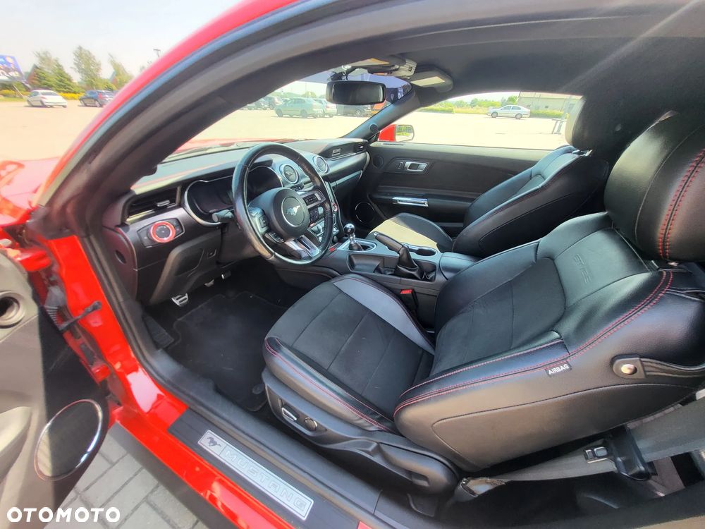 Ford Mustang 5.0 V8 GT - 7