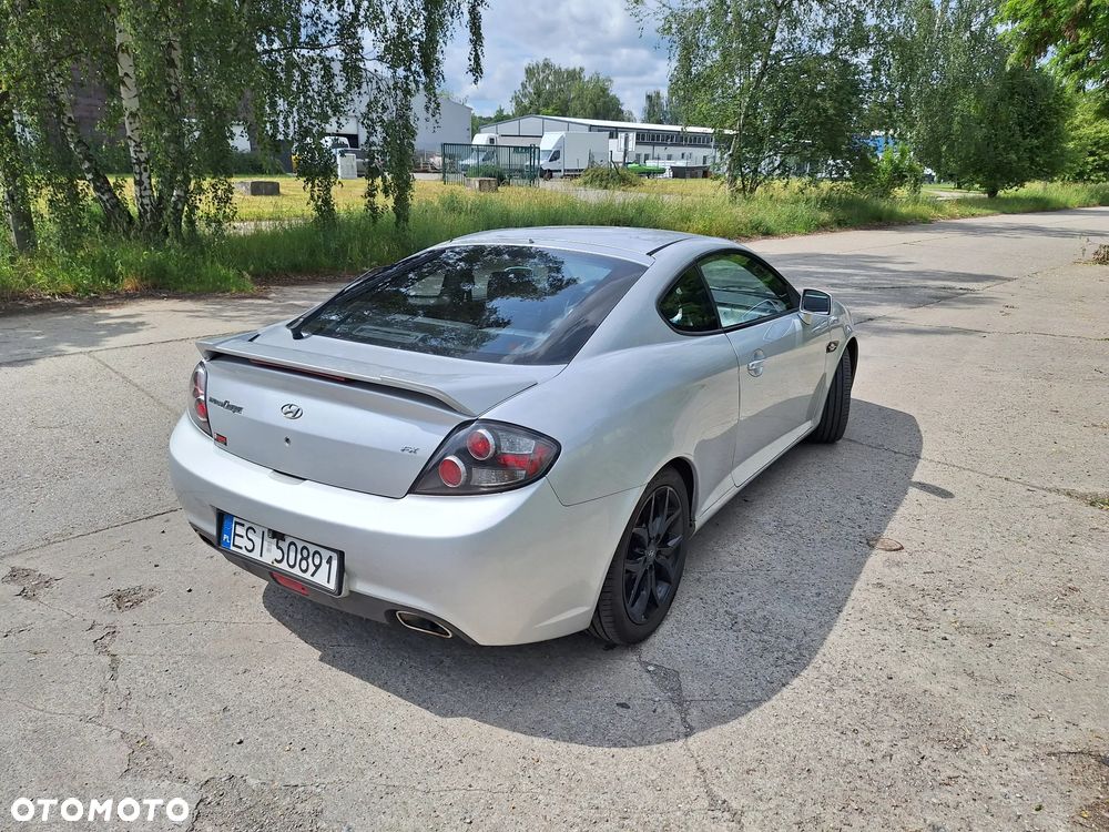 Hyundai Coupe - 7