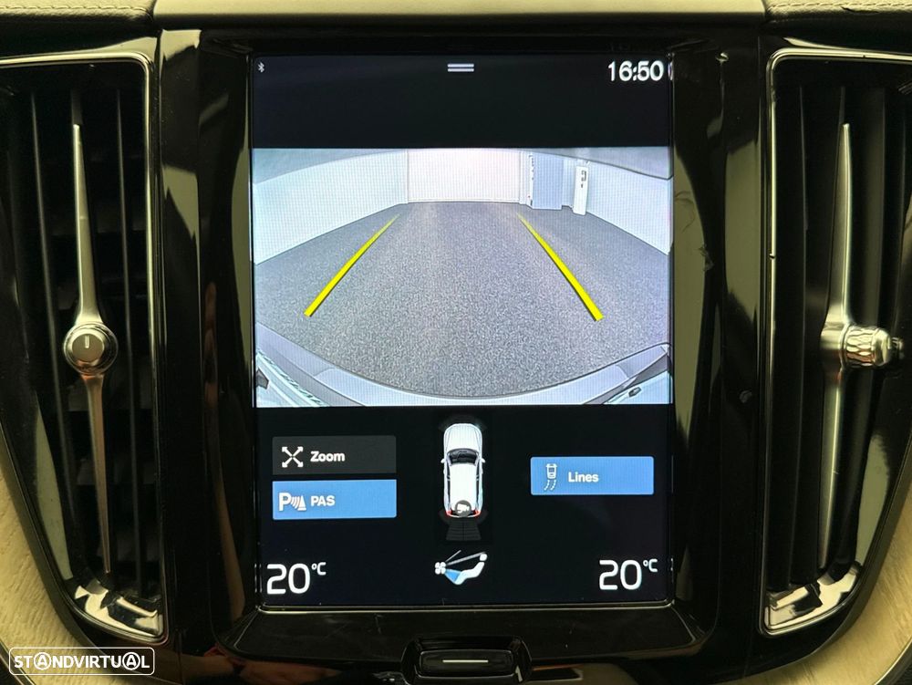 Volvo XC 60 T6 AWD Recharge Geartronic Inscription Expression - 36