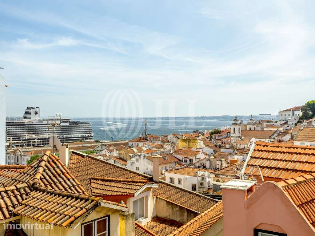 Apartamento T3 duplex com jardim , em Alfama, Lisboa - Grande imagem: 3/31