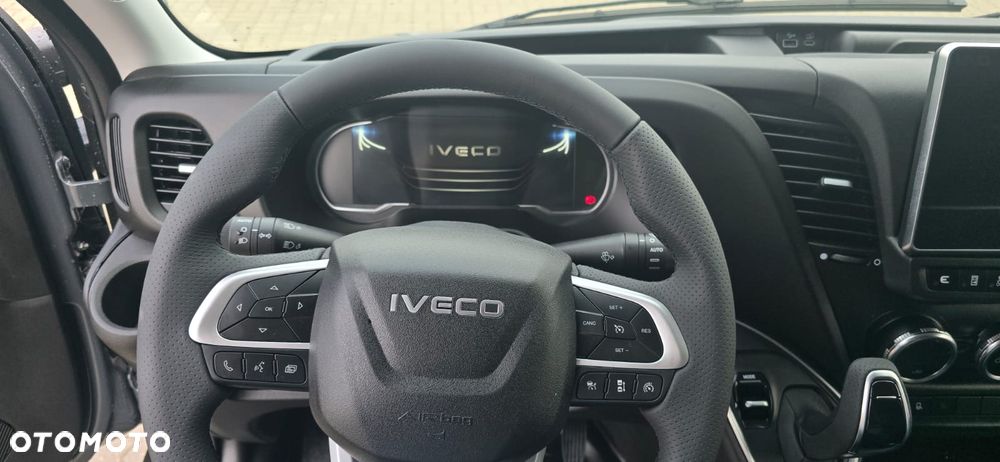 Iveco DOSTEPNY OD RĘKI - 3.5T NA HAKU !!! - 15