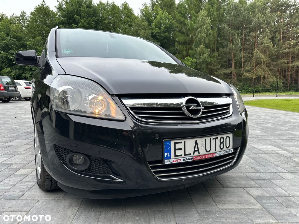 Opel Zafira 1.8 Cosmo EU5 - 18