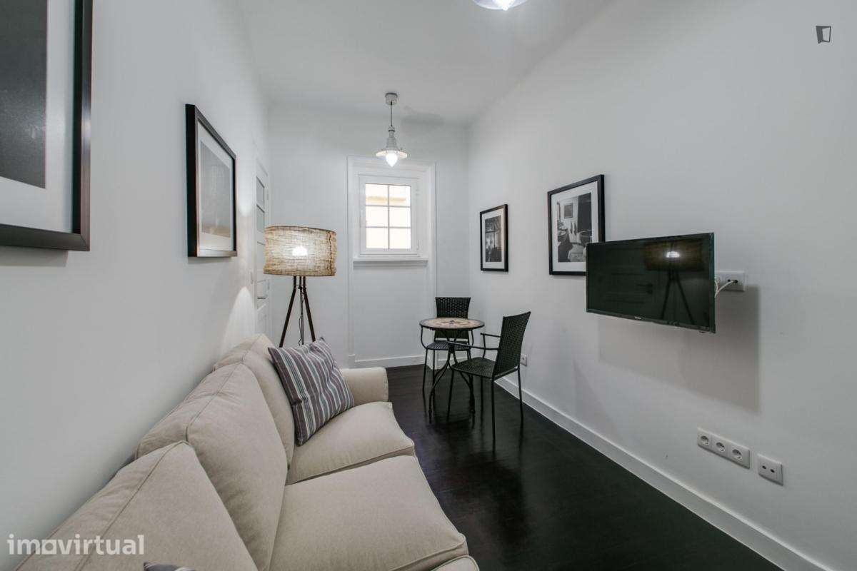 Quarto - localizado em Saldanha Lisbon - Grande imagem: 3/13