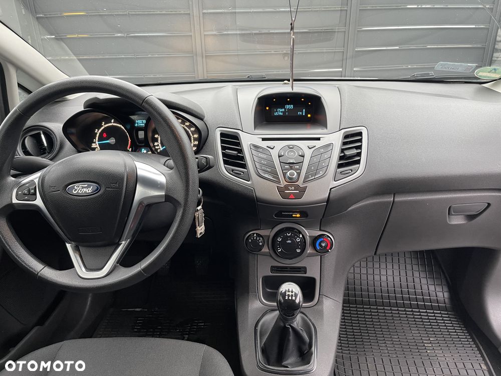 Ford Fiesta - 6