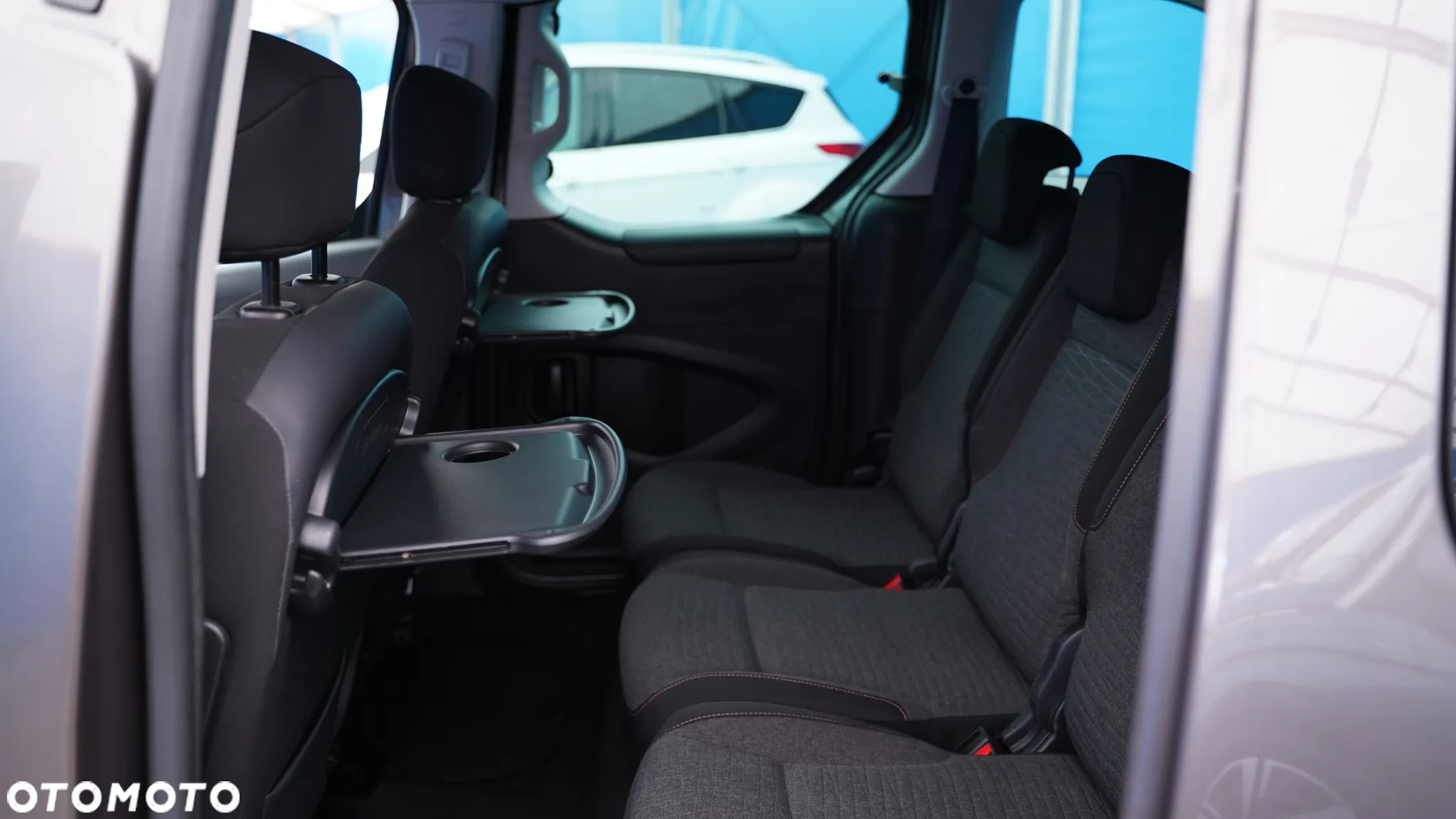 Citroën Berlingo Multispace PureTech 110 SHINE - 30