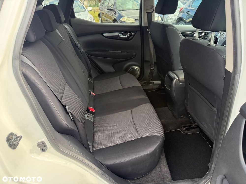 Nissan Qashqai 1.5 dCi Tekna+ - 13