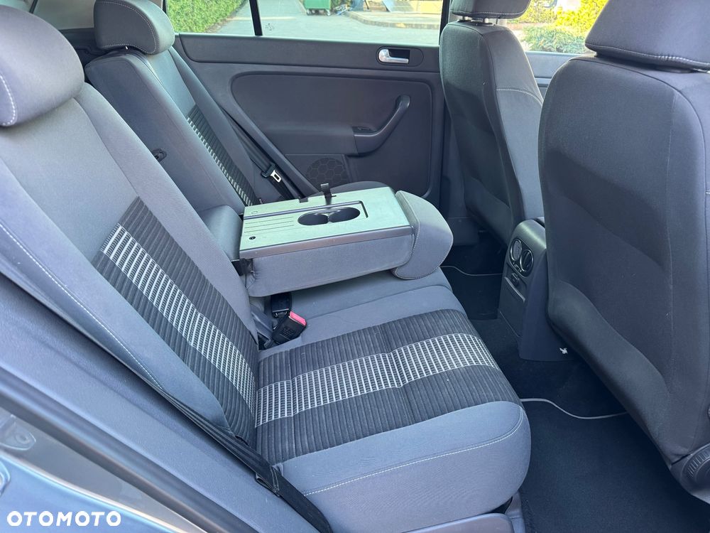 Volkswagen Golf Plus 1.6 Comfortline - 5