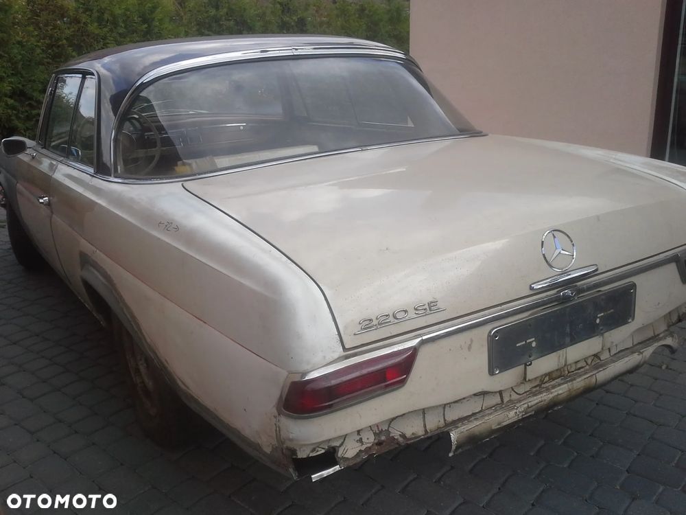 Mercedes-Benz S-Class 1964 photo 3