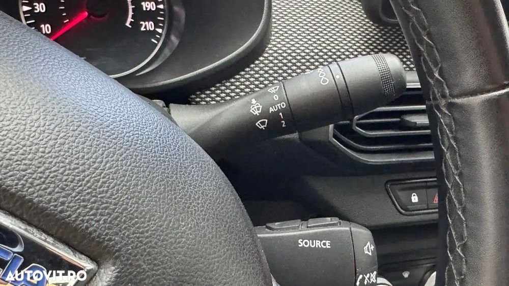 Dacia Logan - 30