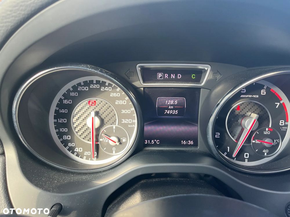 Mercedes-Benz GLA 45 AMG 4-Matic Edition 1 - 26