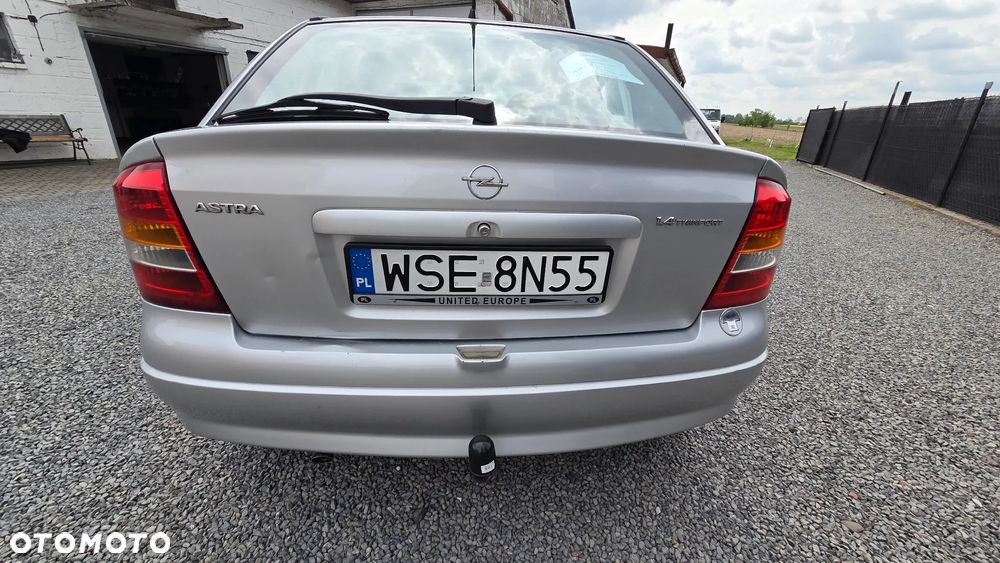 Opel Astra 1.4 Elegance - 17