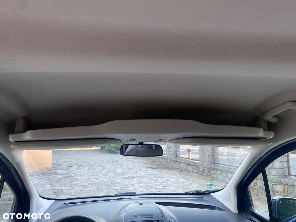 Ford Tourneo Courier 1.0 EcoBoost S&S Ambiente - 19