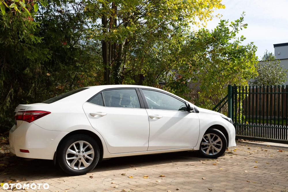 Toyota Corolla 1.6 Prestige MM - 5
