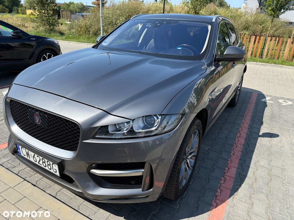Jaguar F-Pace 2.0 i4D AWD R-Sport - 29