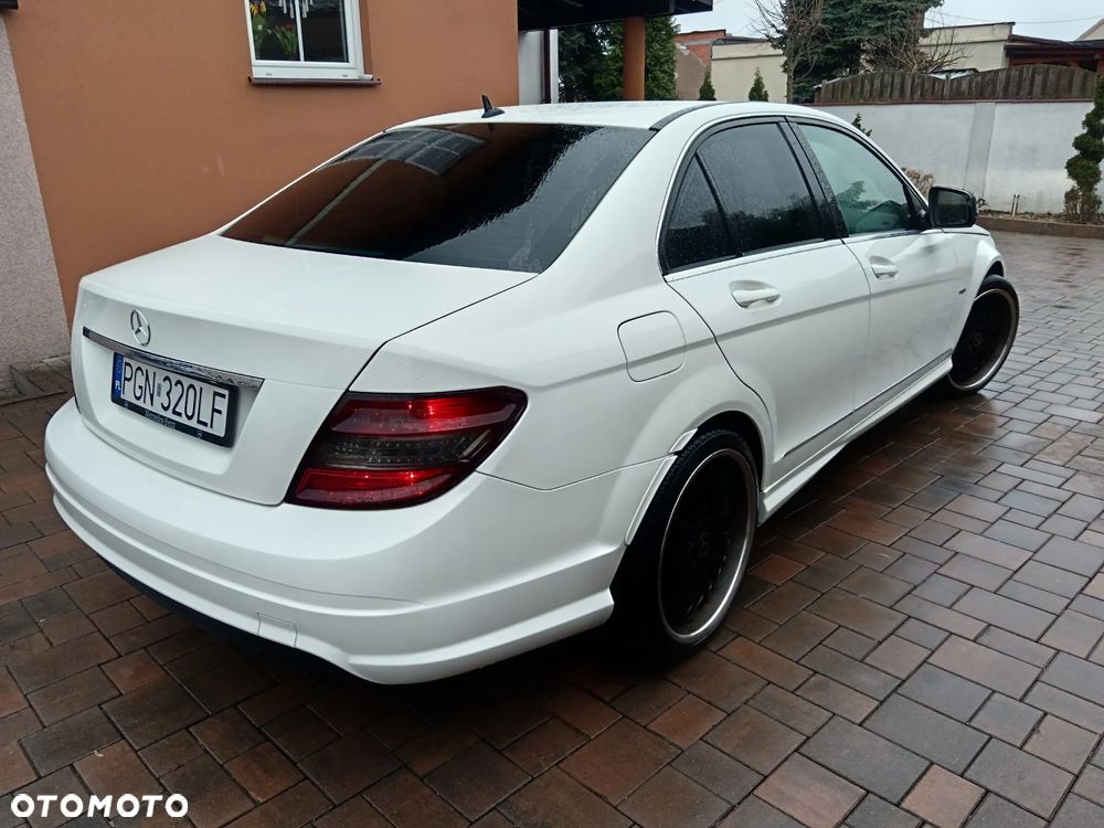 Mercedes-Benz Klasa C 200 Kompressor Special Edition - 4