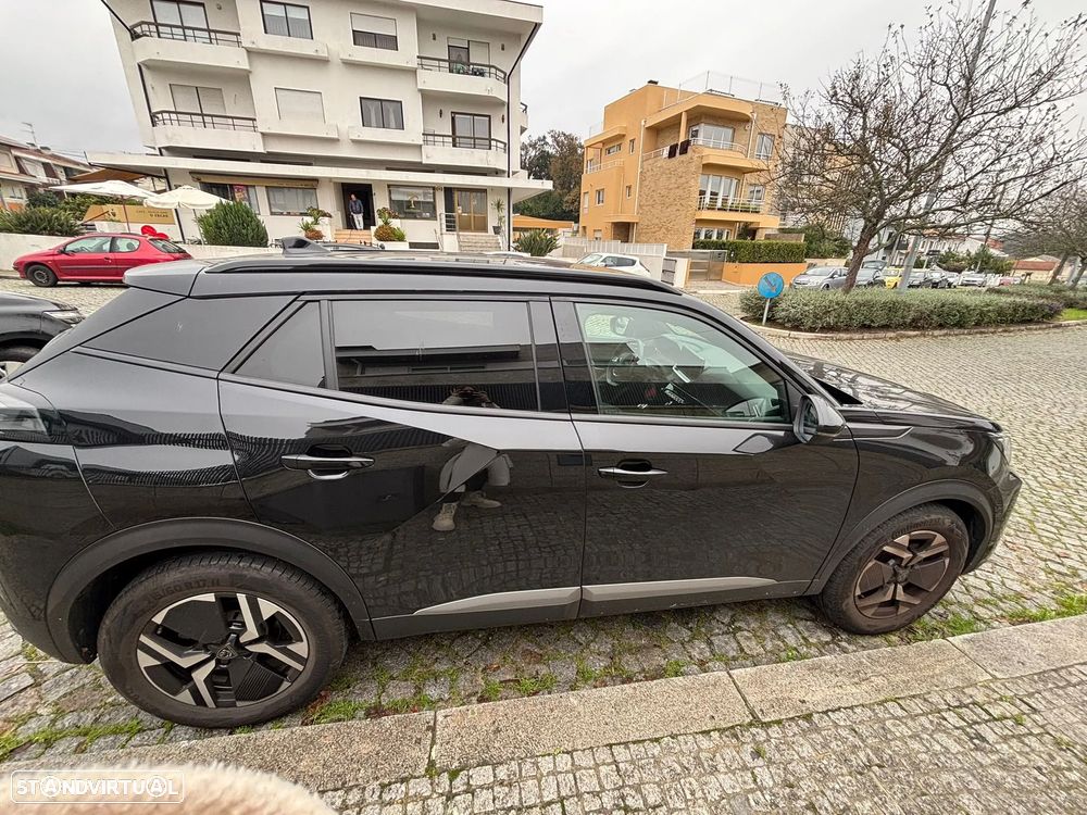 Peugeot 2008 1.2 PureTech Allure - 3