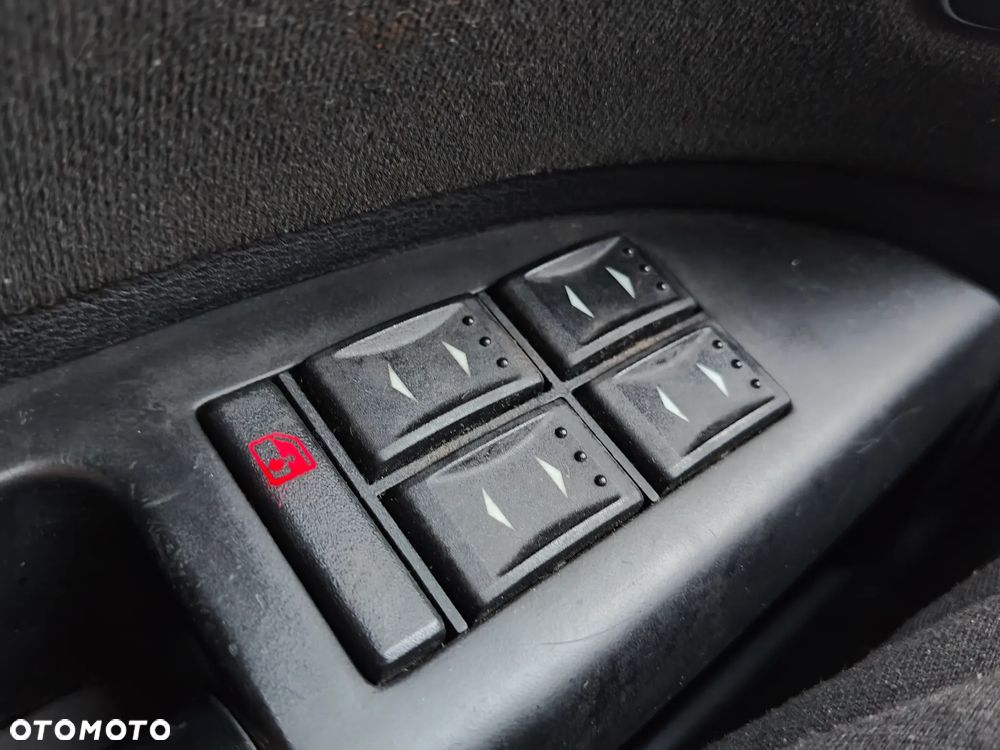 Ford Mondeo 2.2 TDCi Ghia - 19