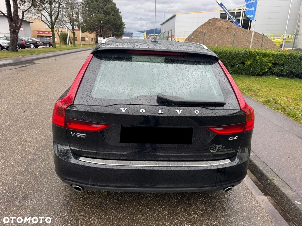 Volvo V90 D4 Geartronic - 5